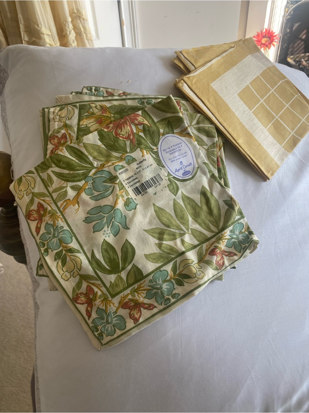 April Cornell Floral Green and Teal Cotton Tablecloth